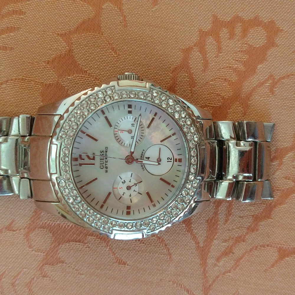 VGUC. Guess Waterproof watch. Silver band.
